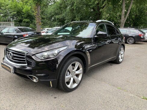 Infiniti QX70 SUV / Terénní 3,0 l 175 kw