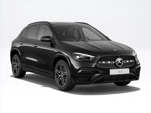 Mercedes-Benz GLA SUV / Terénní 1,3 l 120 kw