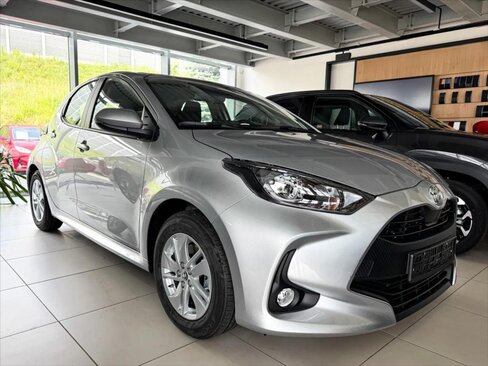 Toyota Yaris Hatchback 1,5 l 85 kw