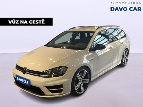 Volkswagen Golf Kombi 2,0 l 221 kw