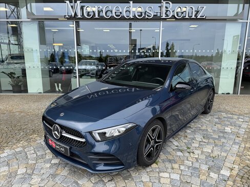 Mercedes-Benz Třídy A Sedan / Limuzína 1,3 l 120 kw