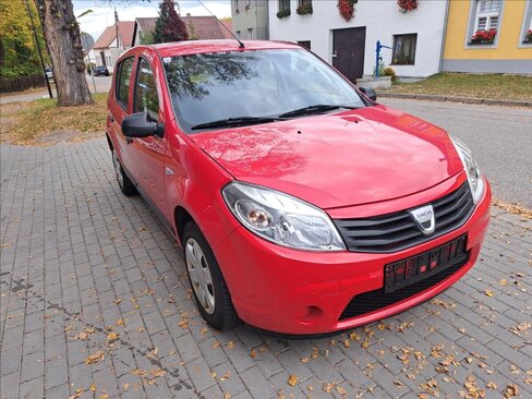 Dacia Sandero Hatchback 1,1 l 55 kw