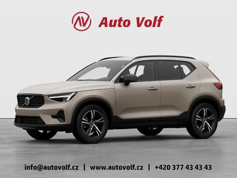 Volvo XC40 SUV / Terénní 2,0 l 120 kw