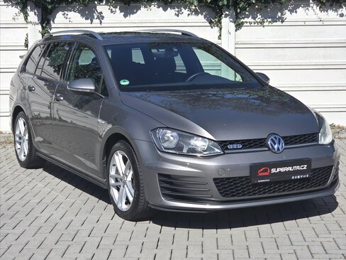 Volkswagen Golf Kombi 2,0 l 135 kw