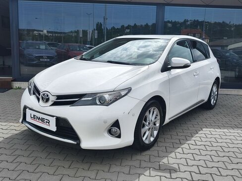 Toyota Auris Hatchback 1,3 l 73 kw