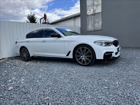 BMW Řada 5 Sedan / Limuzína 3,0 l 195 kw