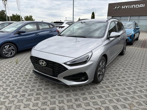 Hyundai i30 Kombi 1,6 l 0