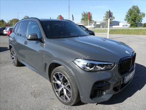 BMW X5 SUV / Terénní 3,0 l 210 kw