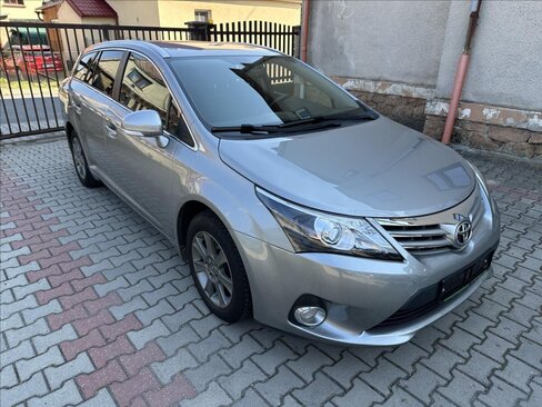 Toyota Avensis Kombi 1,8 l 109 kw