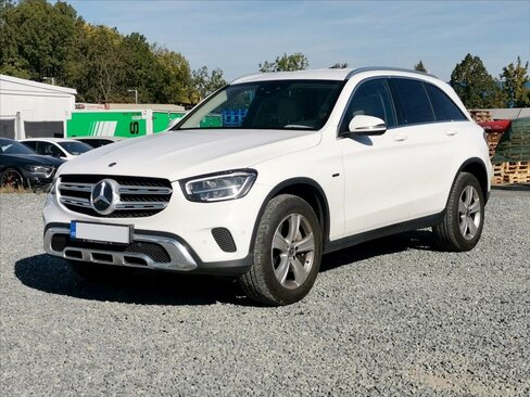 Mercedes-Benz GLC SUV / Terénní 2,0 l 155 kw