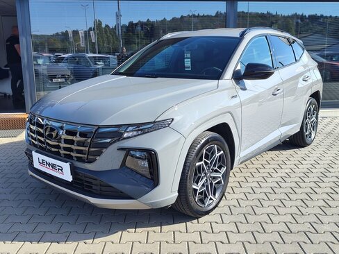 Hyundai Tucson SUV / Terénní 1,6 l 169 kw