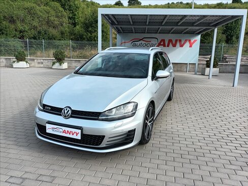 Volkswagen Golf Kombi 2,0 l 135 kw