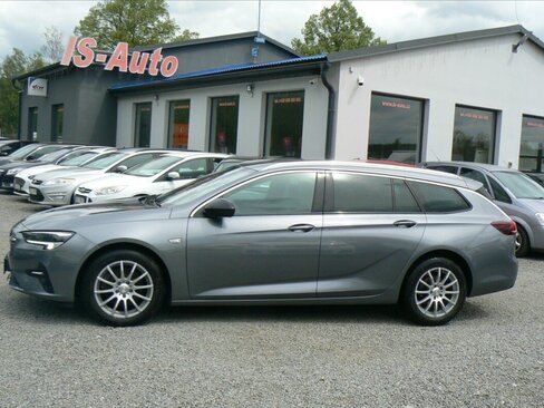 Opel Insignia Kombi 2,0 l 128 kw