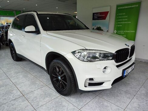 BMW X5 SUV / Terénní 3,0 l 230 kw