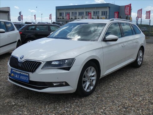 Škoda Superb Kombi 2,0 l 110 kw