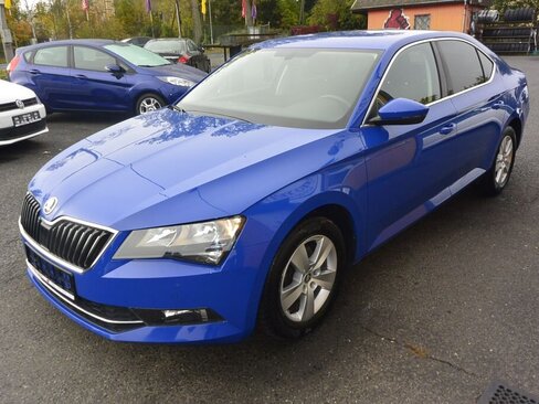 Škoda Superb Liftback 1,4 l 110 kw