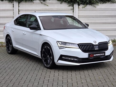 Škoda Superb Liftback 1,5 l 110 kw