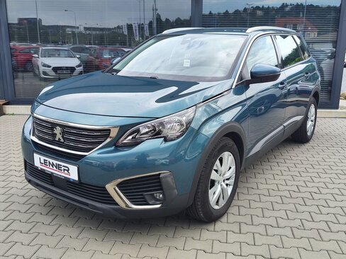 Peugeot 5008 SUV / Terénní 1,5 l 96 kw