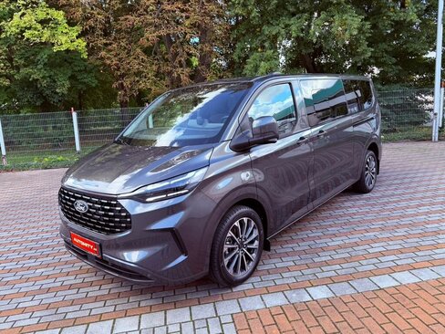 Ford Tourneo Custom Kombi 2,0 l 125 kw
