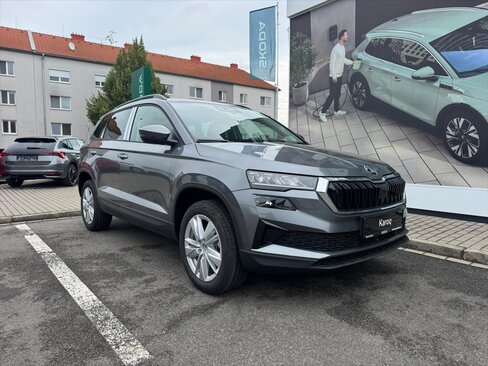 Škoda Karoq SUV / Terénní 1,5 l 110 kw
