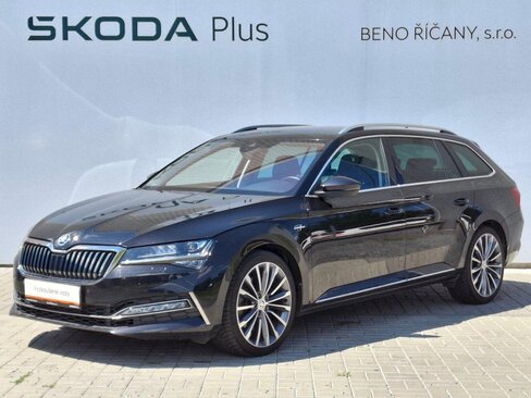 Škoda Superb Kombi 2,0 l 206 kw