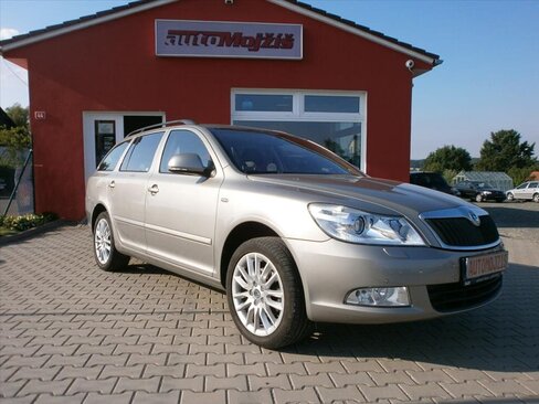 Škoda Octavia Kombi 2,0 l 103 kw