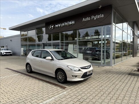 Hyundai i30 Hatchback 1,4 l 80 kw