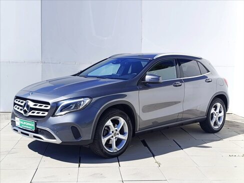 Mercedes-Benz GLA SUV / Terénní 2,1 l 100 kw