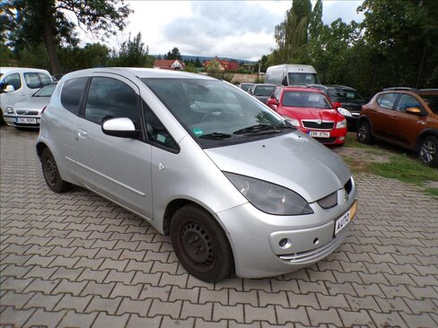 Mitsubishi Colt Hatchback 1,3 l 70 kw