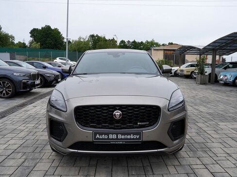 Jaguar F-Pace SUV / Terénní 2,0 l 150 kw