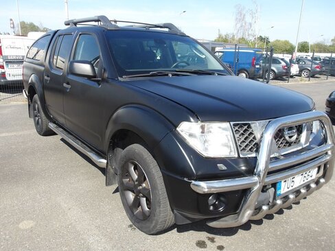 Nissan Navara Pick-up 2,5 l 126 kw