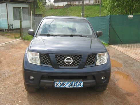 Nissan Pathfinder Kombi 2,5 l 128 kw