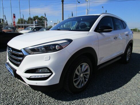Hyundai Tucson SUV / Terénní 2,0 l 100 kw