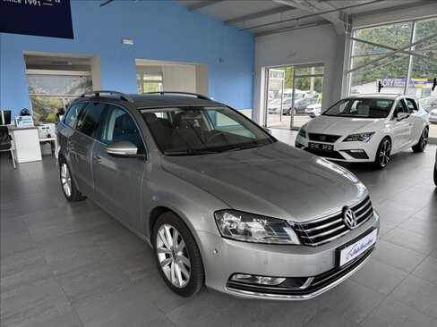 Volkswagen Passat Kombi 2,0 l 103 kw