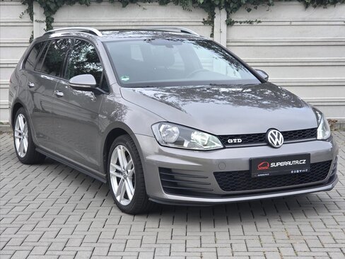 Volkswagen Golf Kombi 2,0 l 135 kw