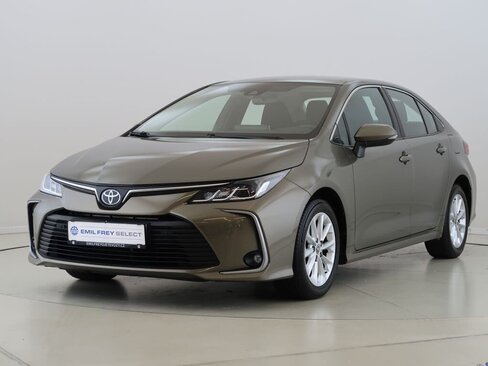 Toyota Corolla Sedan / Limuzína 1,6 l 97 kw