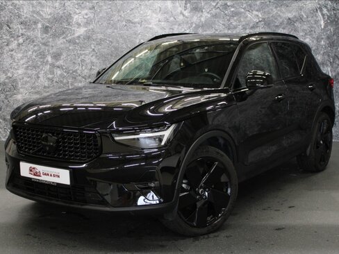Volvo XC40 Kombi 2,0 l 145 kw
