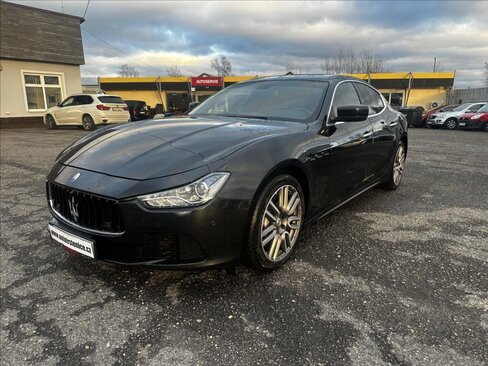 Maserati Ghibli Sedan / Limuzína 3,0 l 202 kw