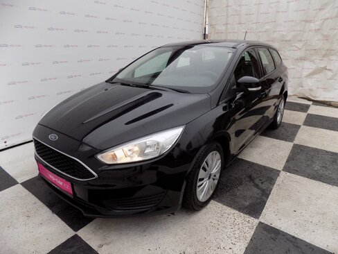 Ford Focus Kombi 999,0 92 kw