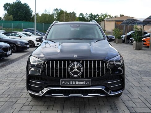 Mercedes-Benz Ostatní SUV / Terénní 4,0 l 360 kw
