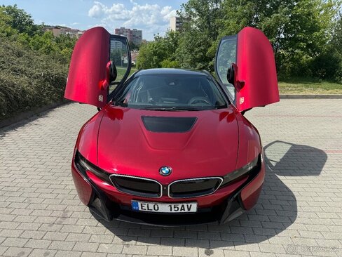 BMW i8 Sedan / Limuzína 0,0 0