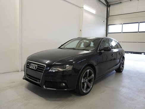 Audi A4 Kombi 2,0 l 110 kw