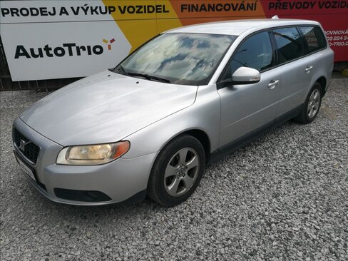 Volvo V70 Kombi 2,4 l 120 kw