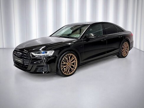 Audi S8 Sedan / Limuzína 4,0 l 420 kw