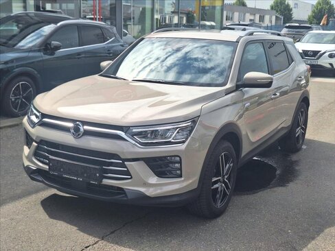 SsangYong Korando SUV / Terénní 1,5 l 120 kw