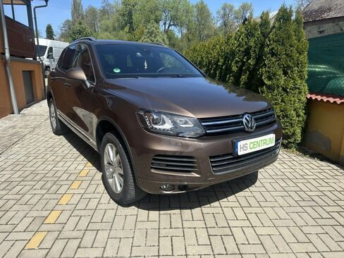 Volkswagen Touareg SUV / Terénní 3,0 l 180 kw