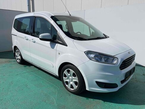 Ford Tourneo Courier MPV 1,5 l 70 kw
