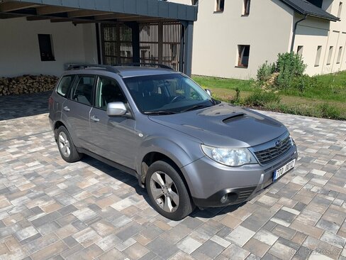 Subaru Forester MPV 0,0 0