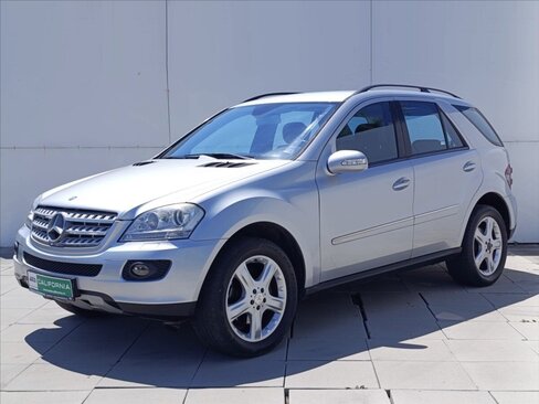 Mercedes-Benz Třídy M SUV / Terénní 3,0 l 165 kw