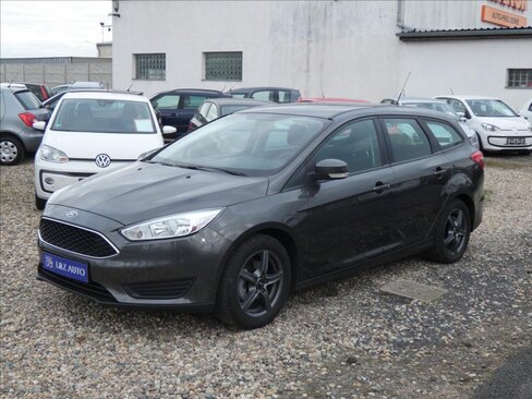 Ford Focus Kombi 999,0 74 kw
